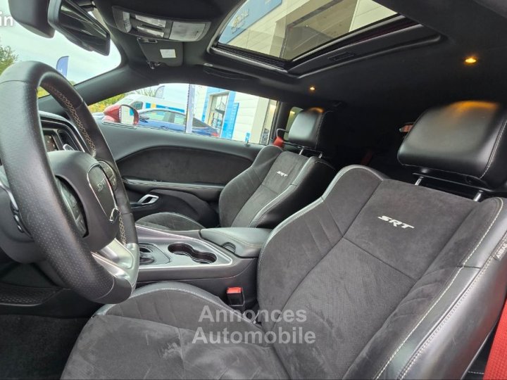 Dodge Challenger 64 SRT 492cv SCAT PACK 17000kms-2017 carte grise inclus - 7