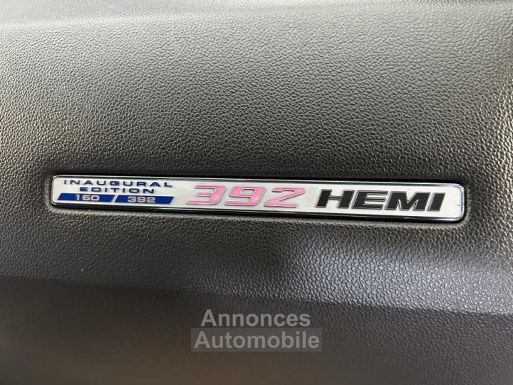 Dodge Challenger 392 Inaugural Edition ( CANADA ) - 9