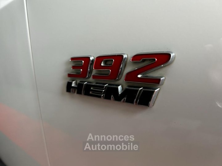 Dodge Challenger 392 Inaugural Edition ( CANADA ) - 10