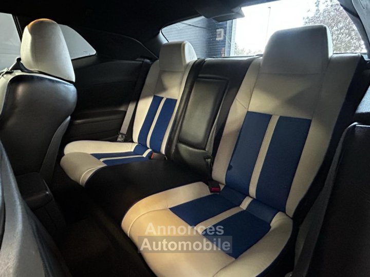 Dodge Challenger 392 Inaugural Edition ( CANADA ) - 29