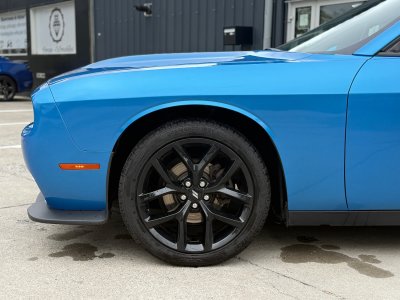 Dodge Challenger 3,6 SXT V6 306CV, 24cv, Bleu, camera pas de malus - 16