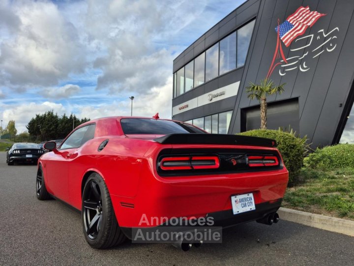 Dodge Challenger SRT HELLCAT V8 62L 707hp - 3