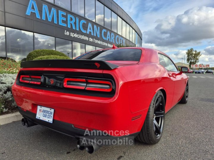 Dodge Challenger SRT HELLCAT V8 62L 707hp - 6