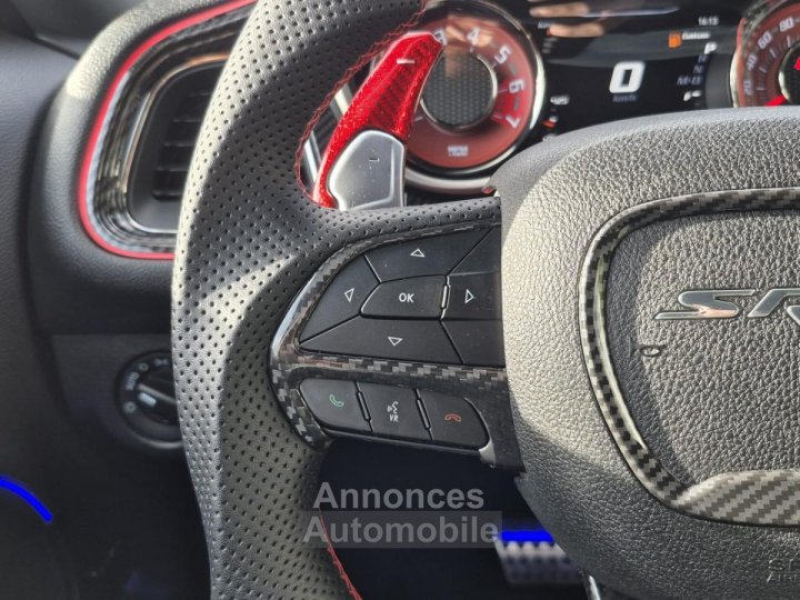 Dodge Challenger SRT HELLCAT V8 62L 707hp - 22