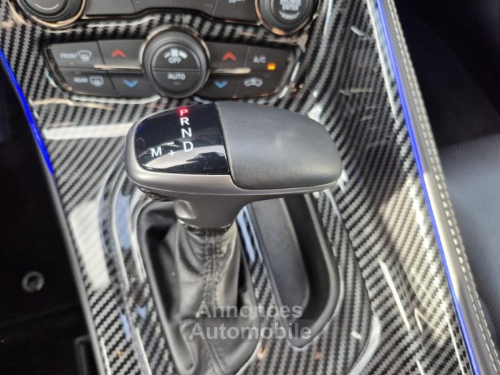 Dodge Challenger SRT HELLCAT V8 62L 707hp - 31