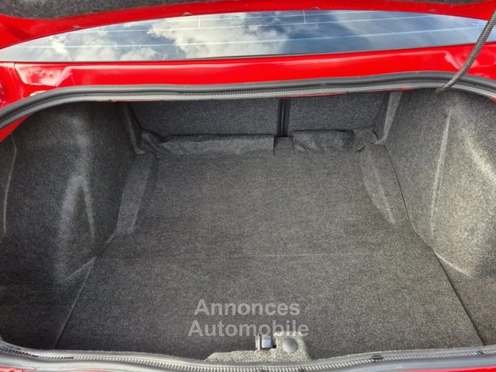 Dodge Challenger SRT HELLCAT V8 62L 707hp - 34