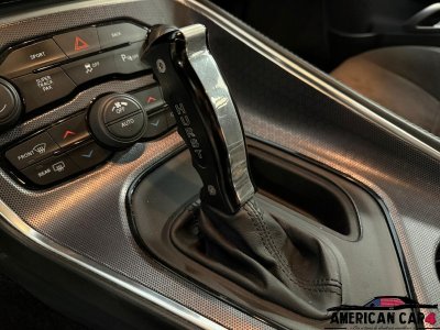 Dodge Challenger V8 64 Scatpack Shaker - 18