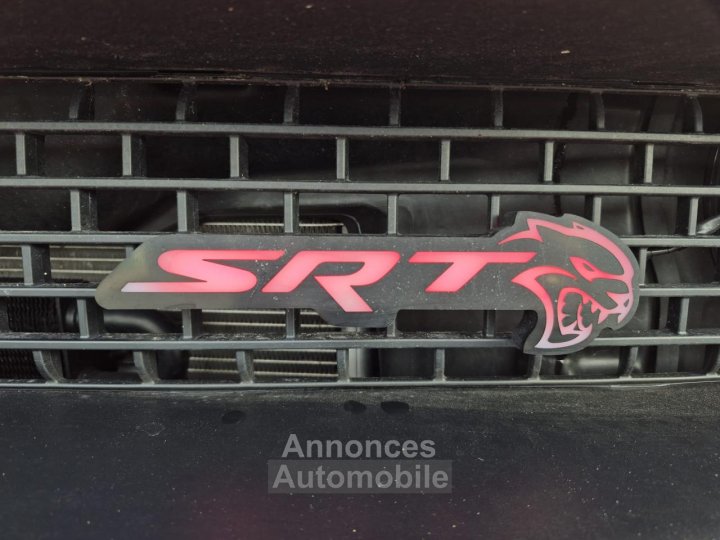 Dodge Challenger SRT HELLCAT V8 62L 707hp - 40