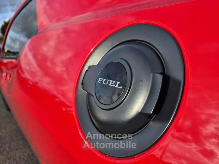 Dodge Challenger SRT HELLCAT V8 62L 707hp - 43