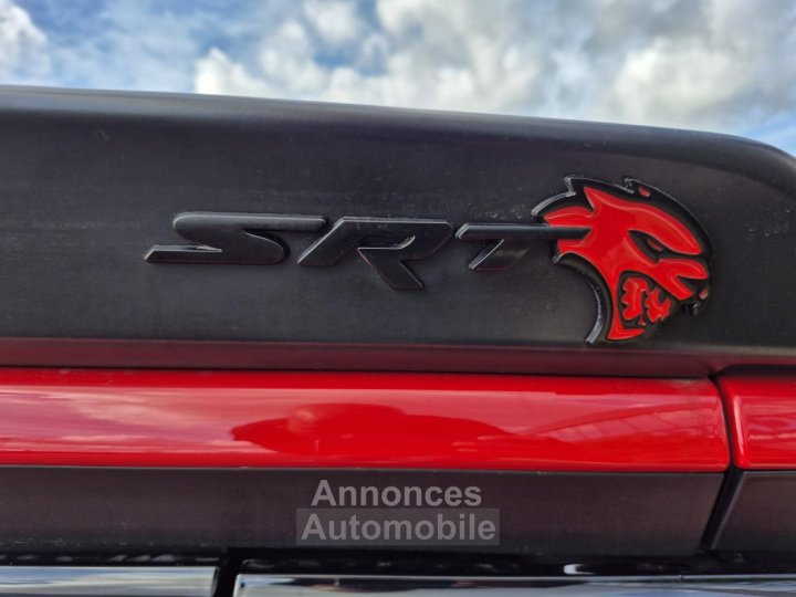 Dodge Challenger SRT HELLCAT V8 62L 707hp - 45