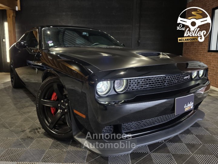 Dodge Challenger SRT HELLCAT 62L V8 HEMI SUPERCHARGED 717CV - 1