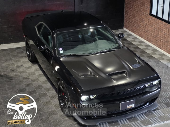 Dodge Challenger SRT HELLCAT 62L V8 HEMI SUPERCHARGED 717CV - 4
