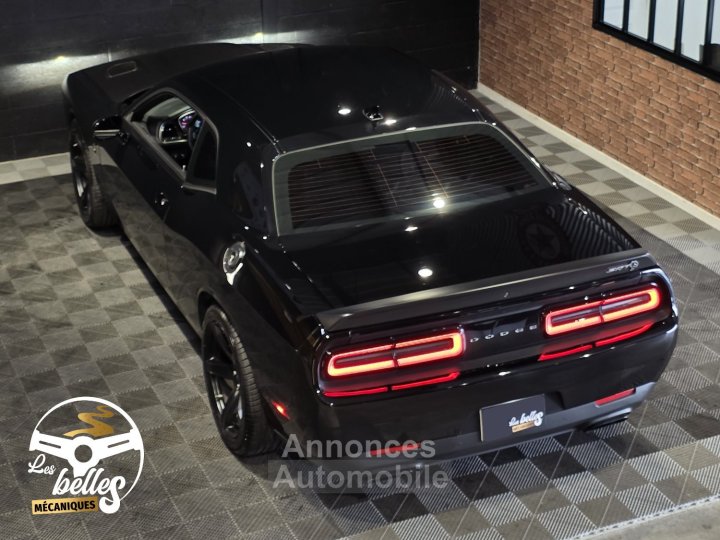 Dodge Challenger SRT HELLCAT 62L V8 HEMI SUPERCHARGED 717CV - 9