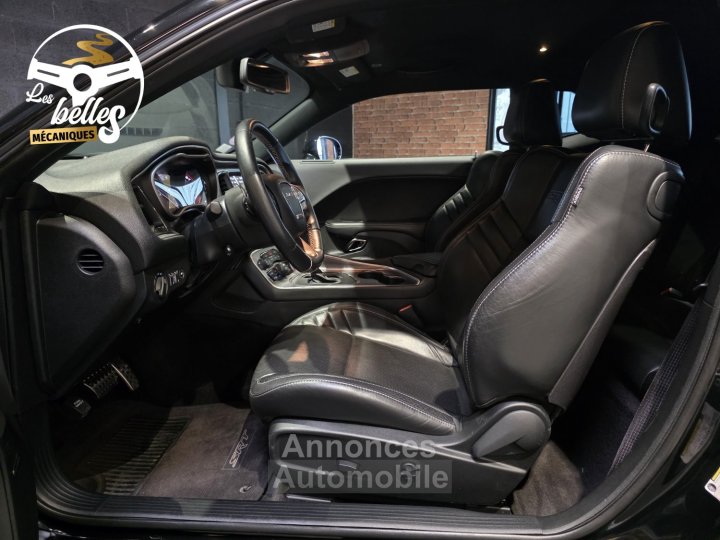 Dodge Challenger SRT HELLCAT 62L V8 HEMI SUPERCHARGED 717CV - 13