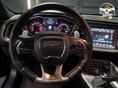 Dodge Challenger SRT HELLCAT 62L V8 HEMI SUPERCHARGED 717CV   - 16