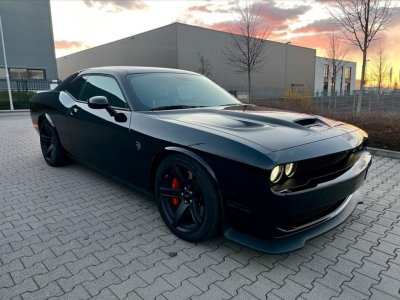 Dodge Challenger SRT HELLCAT V8 62L 707hp - 1