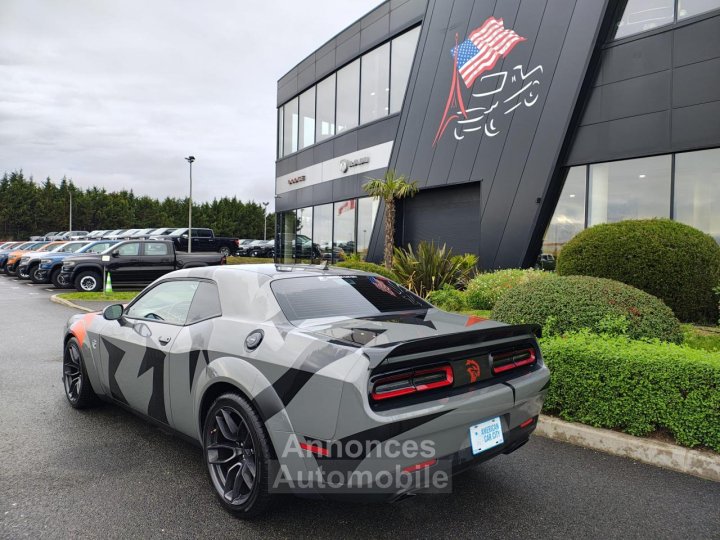 Dodge Challenger SRT HELLCAT Widebody V8 6,2L - 3