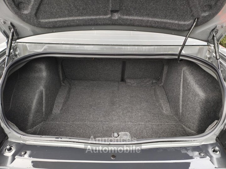 Dodge Challenger SRT HELLCAT Widebody V8 6,2L - 5