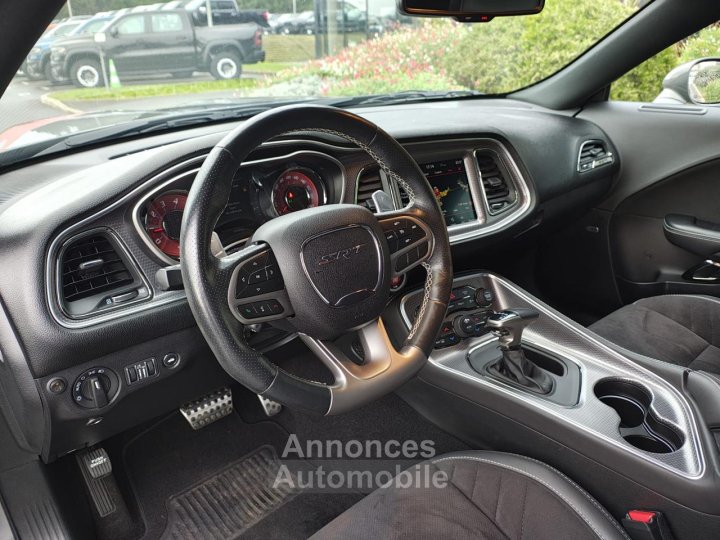 Dodge Challenger SRT HELLCAT Widebody V8 6,2L - 28