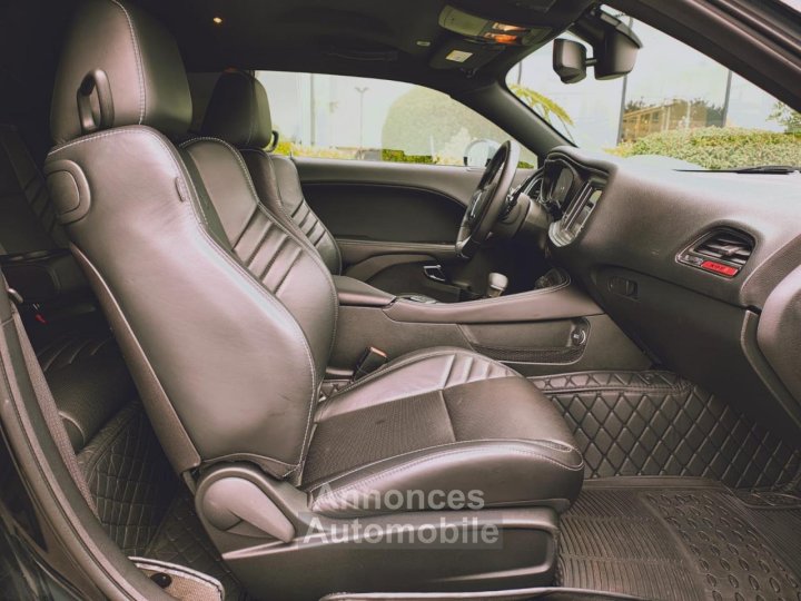 Dodge Challenger SRT HELLCAT V8 62L 707hp - 14