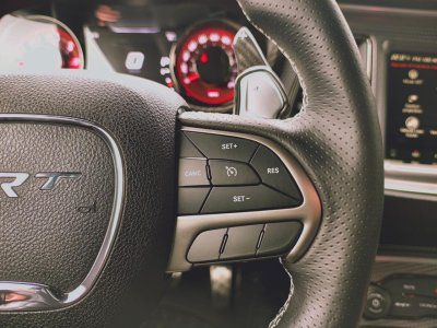 Dodge Challenger SRT HELLCAT V8 62L 707hp - 18