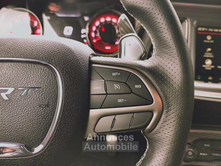 Dodge Challenger SRT HELLCAT V8 62L 707hp - 18