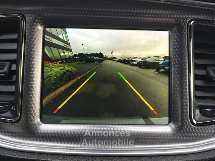 Dodge Challenger SRT HELLCAT V8 62L 707hp - 22