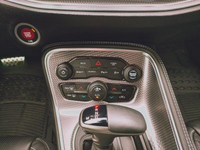 Dodge Challenger SRT HELLCAT V8 62L 707hp - 24