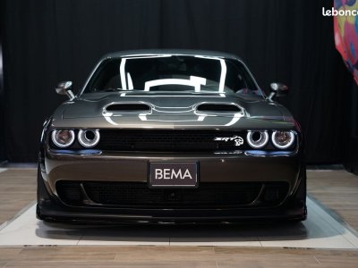 Dodge Challenger SRT HELLCAT WIDEBODY 62L V8 717CH | Malus Payé Ligne Titane Sièges ventilés Admission JLT Harman Kardon À partir de 1 492-Mois   - 3