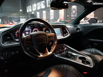 Dodge Challenger SRT HELLCAT WIDEBODY 62L V8 717CH | Malus Payé Ligne Titane Sièges ventilés Admission JLT Harman Kardon À partir de 1 492-Mois   - 9
