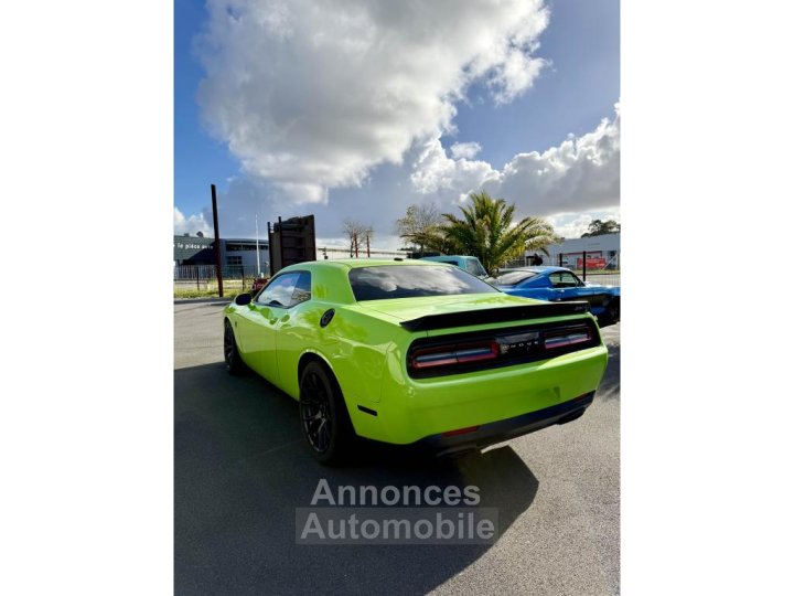 Dodge Challenger SRT HELLCAT 62L SUPERCHARGED 717CV - 6