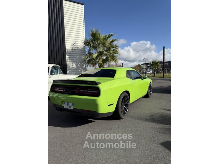 Dodge Challenger SRT HELLCAT 62L SUPERCHARGED 717CV - 8