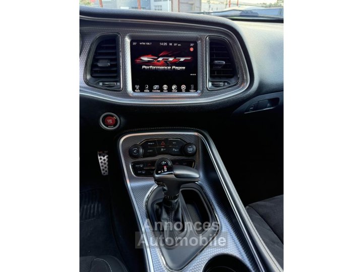 Dodge Challenger SRT HELLCAT 62L SUPERCHARGED 717CV - 17