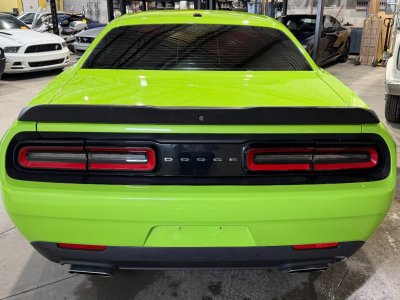 Dodge Challenger RT plus - 14