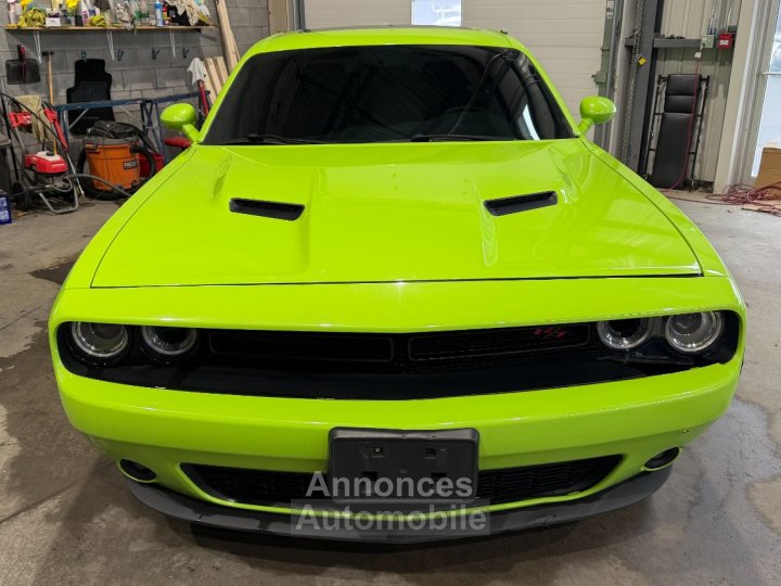 Dodge Challenger RT plus - 16