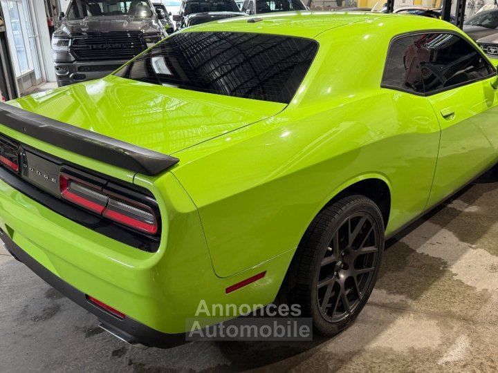 Dodge Challenger RT plus - 21