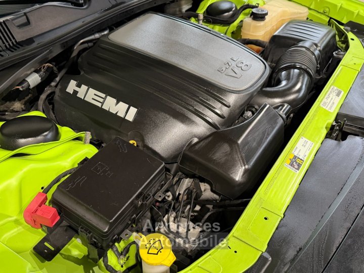 Dodge Challenger RT plus - 25