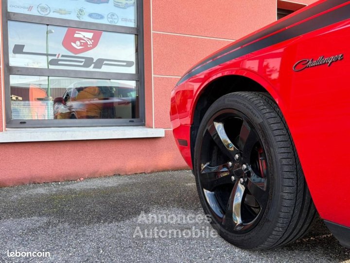 Dodge Challenger 57 V8 RT+ Clean carfax - 8