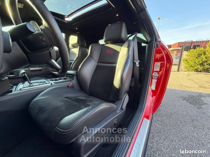 Dodge Challenger 57 V8 RT+ Clean carfax - 16