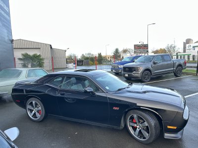 Dodge Challenger SRT 392 2013   - 17