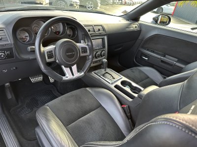 Dodge Challenger SRT 392 2013   - 22