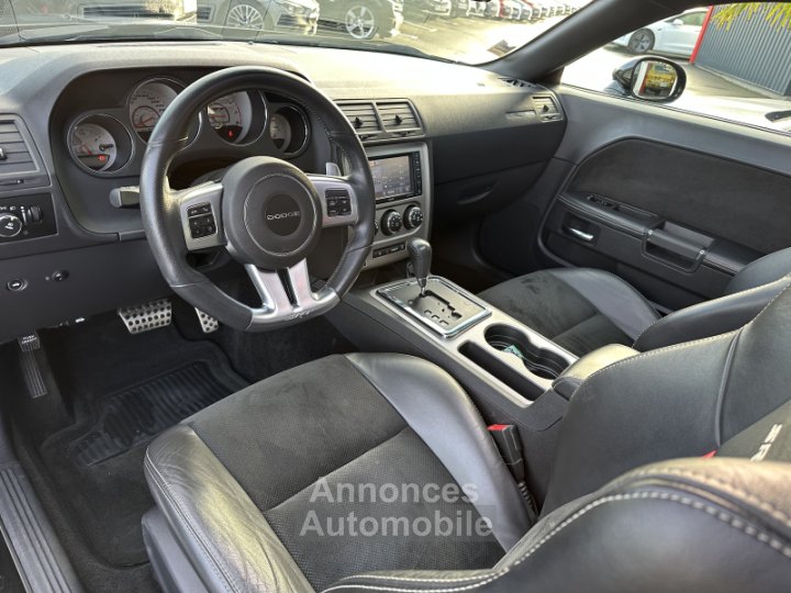 Dodge Challenger SRT 392 2013 - 22