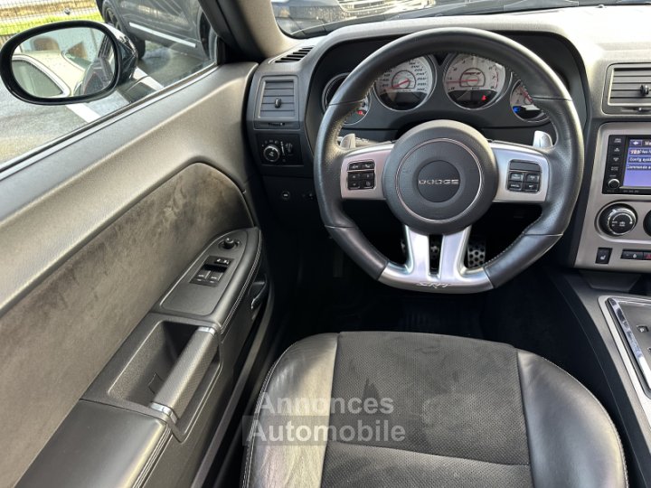 Dodge Challenger SRT 392 2013 - 23