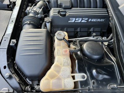 Dodge Challenger SRT 392 2013   - 35