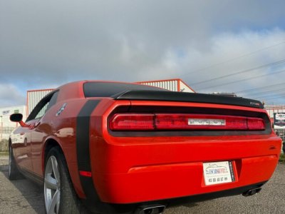 Dodge Challenger SRT8 61L - 5