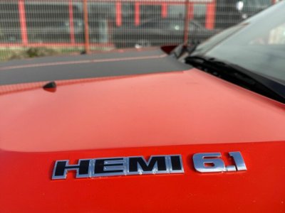 Dodge Challenger SRT8 61L - 22