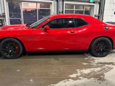 Dodge Challenger Hellcat - 8