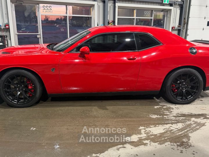 Dodge Challenger Hellcat - 8