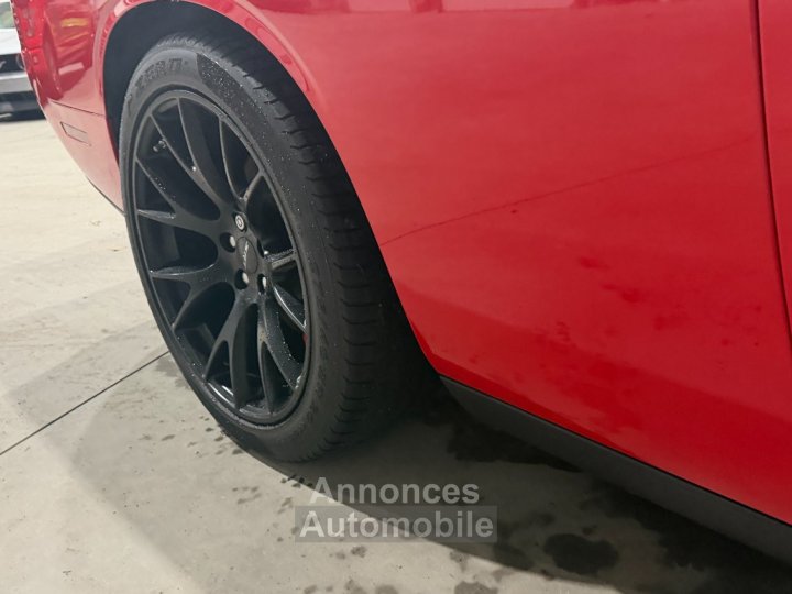 Dodge Challenger Hellcat - 13