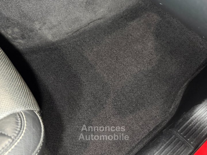 Dodge Challenger Hellcat - 15